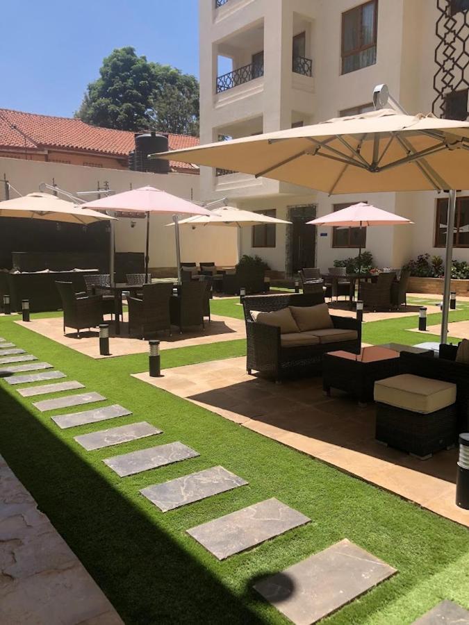 Kandiz Queendom Nairobi Zewnętrze zdjęcie