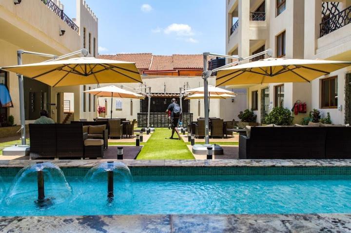 Kandiz Queendom Nairobi Zewnętrze zdjęcie
